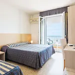 Hotell Columbus 3*