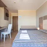 Columbus 3* קאורלה