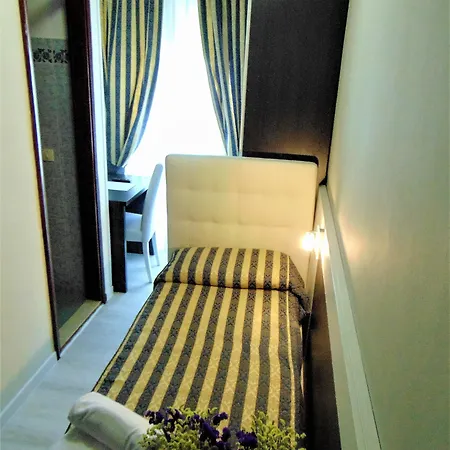 Columbus 3*