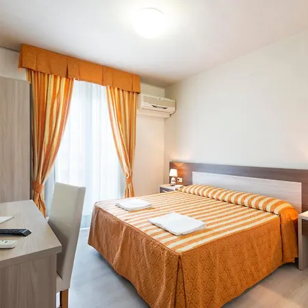 Columbus Hotel 3*