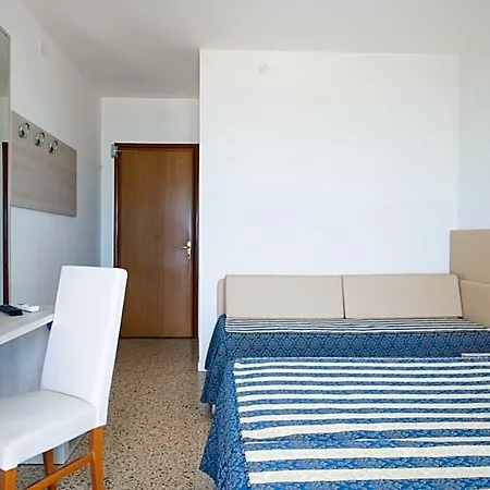 Columbus 3*