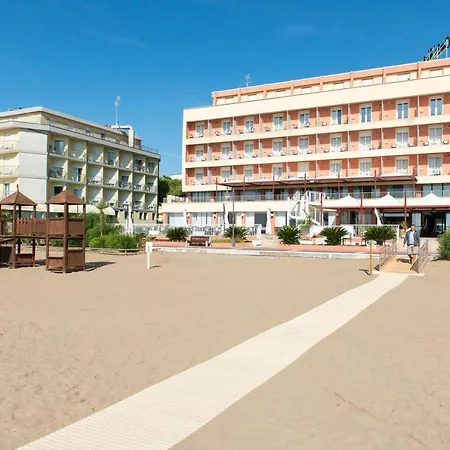 Szálloda Columbus 3*